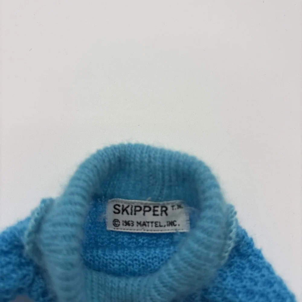 Vintage‎ 1963 Skipper (Barbie) Doll Blue Sweater Fashion #1915 Outdoor Casuals